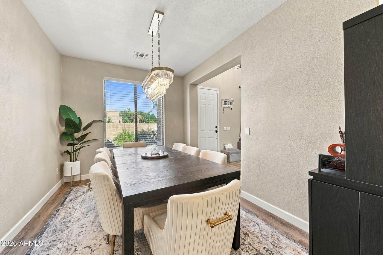 9175 W Alex Ave - Photo 4 of 34