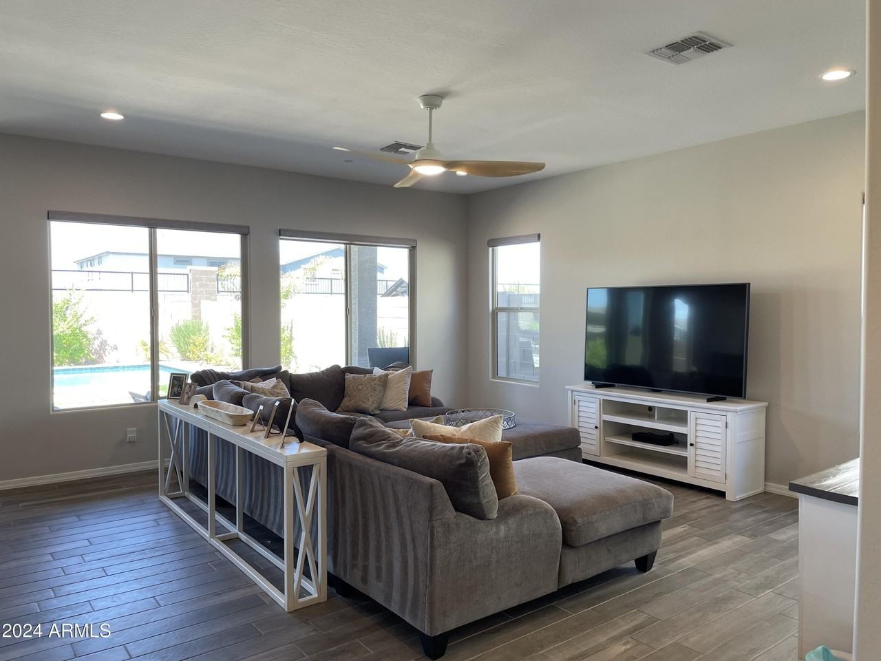 13158 W Brookhart Way - Photo 6 of 47