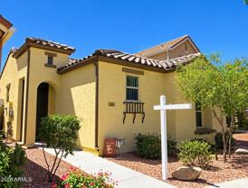8995 W Northview Ave - Photo 1 of 1