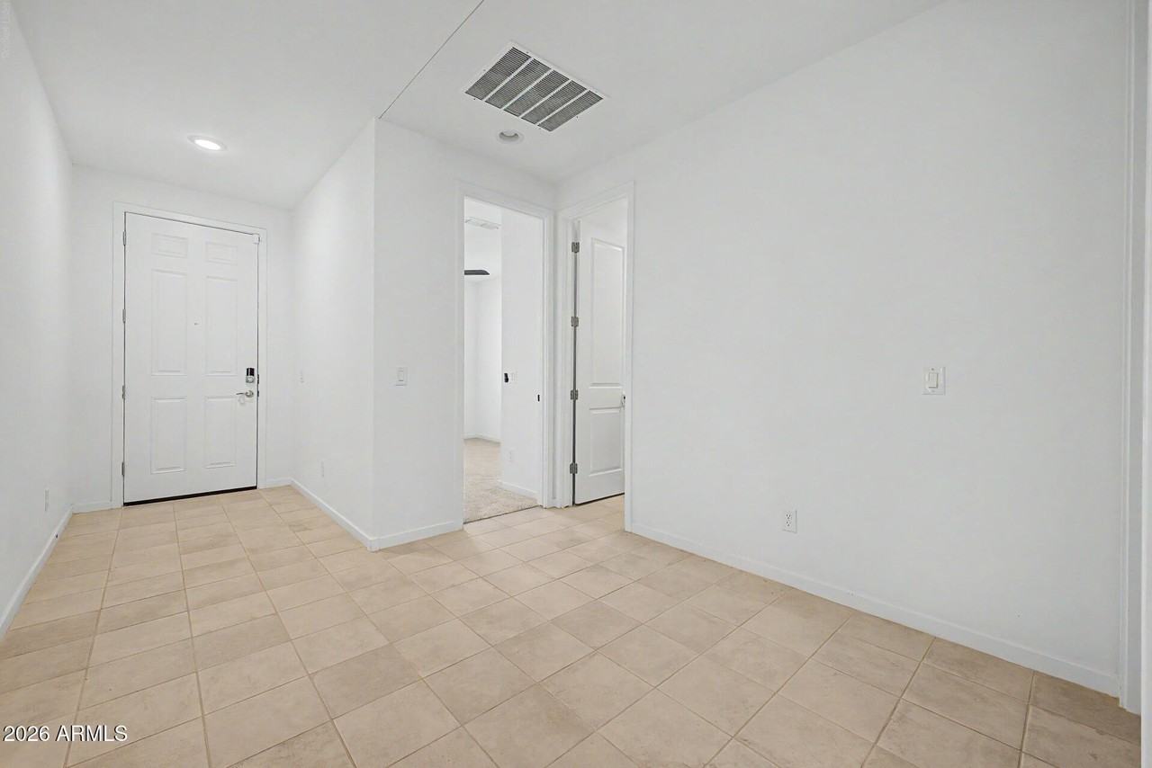 6842 W Beth Dr - Photo 2 of 33