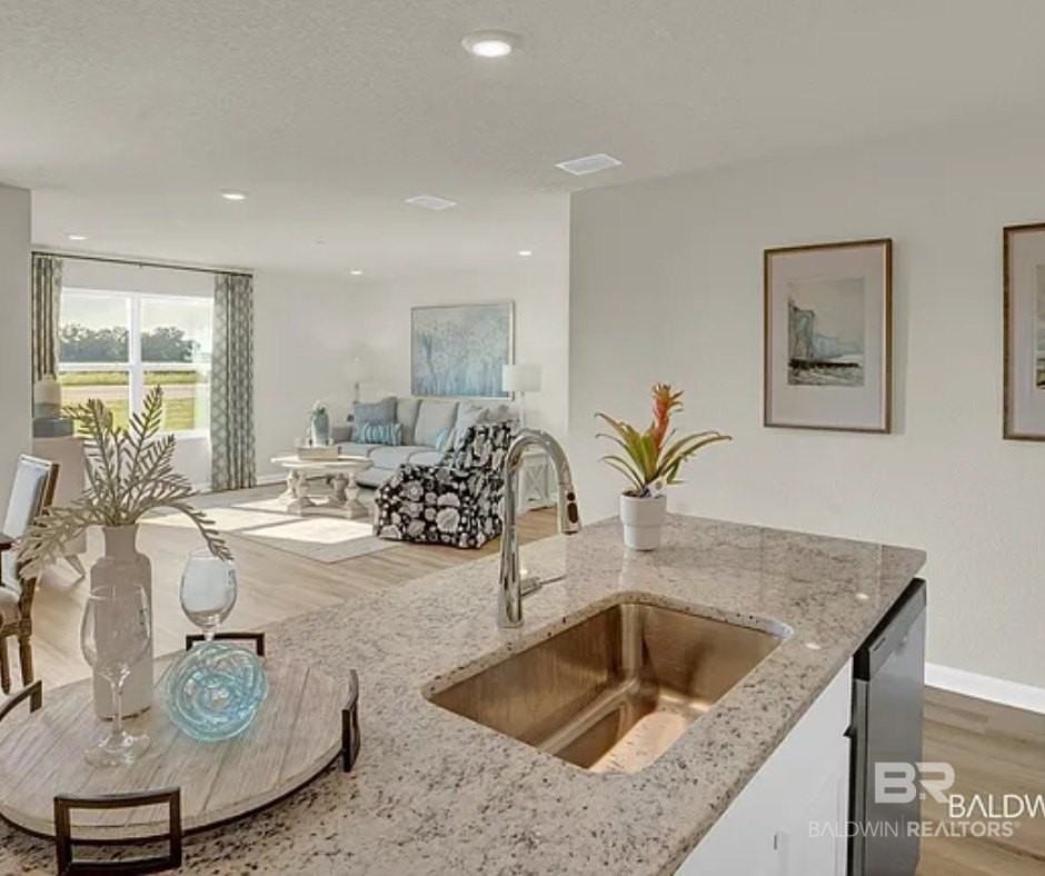 31518 Lyon Rd - Photo 3 of 16