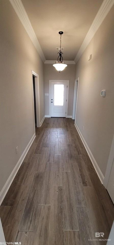 1492 Fenton Cir - Photo 2 of 16