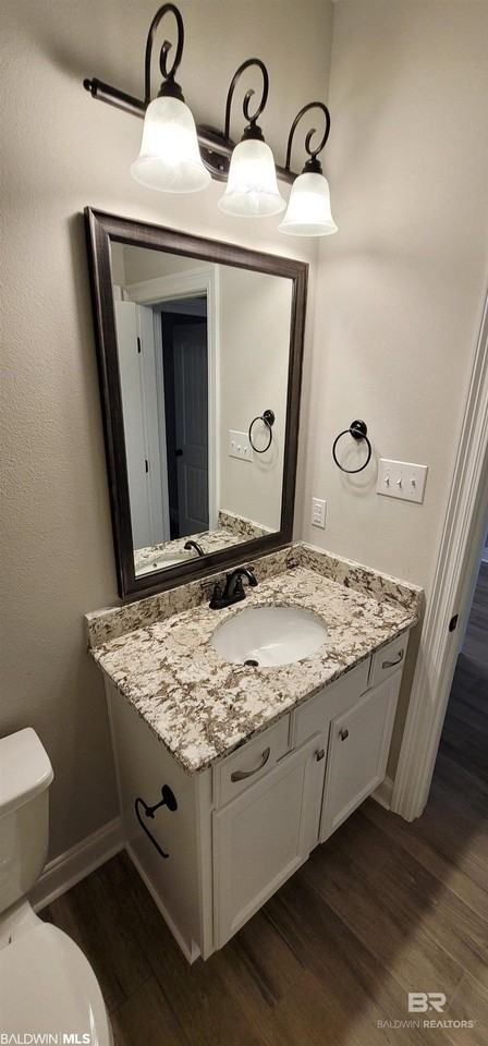1492 Fenton Cir - Photo 4 of 16