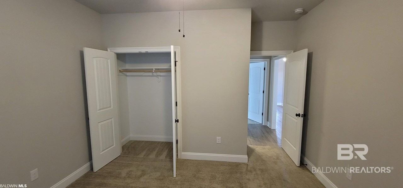 1492 Fenton Cir - Photo 6 of 16