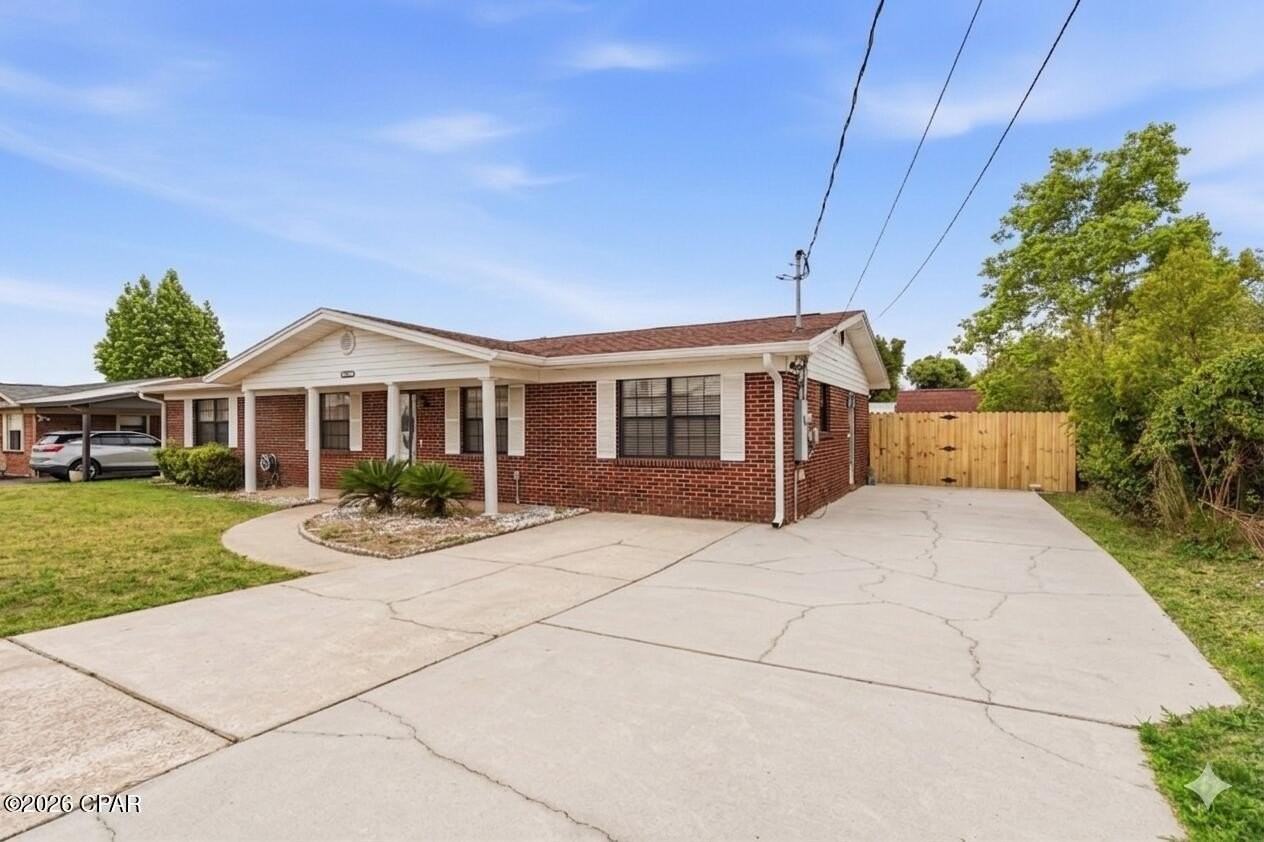 6506 Hiwassee St - Photo 3 of 45