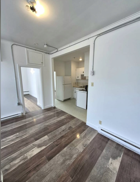 199 Union St - Photo 6 of 10