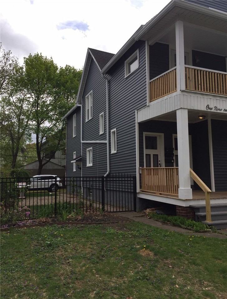119 Harvard St - Photo 3 of 14