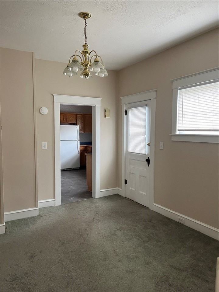 514 Partridge St - Photo 4 of 11