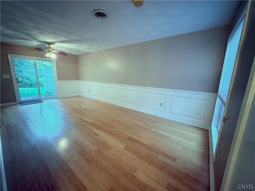 253 Wildwood Rdg - Photo 7 of 14