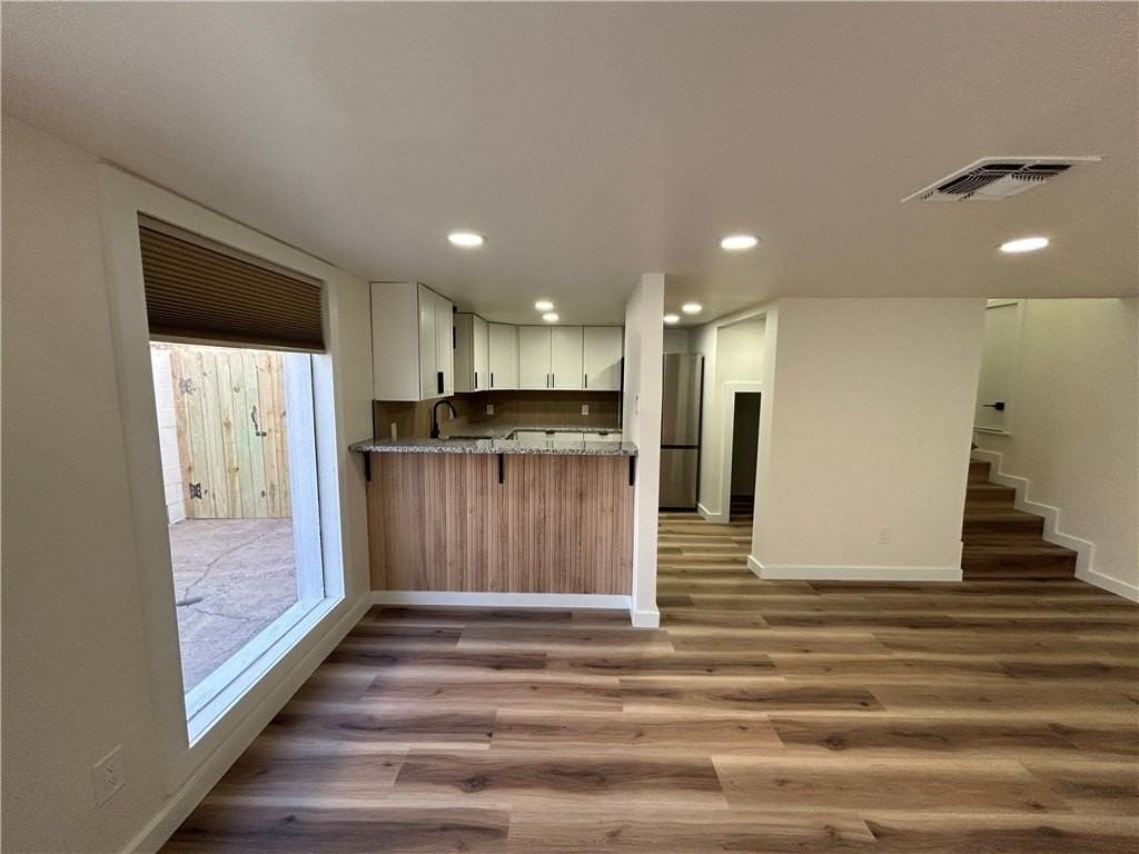 801 S Carancahua St #3 - Photo 5 of 14