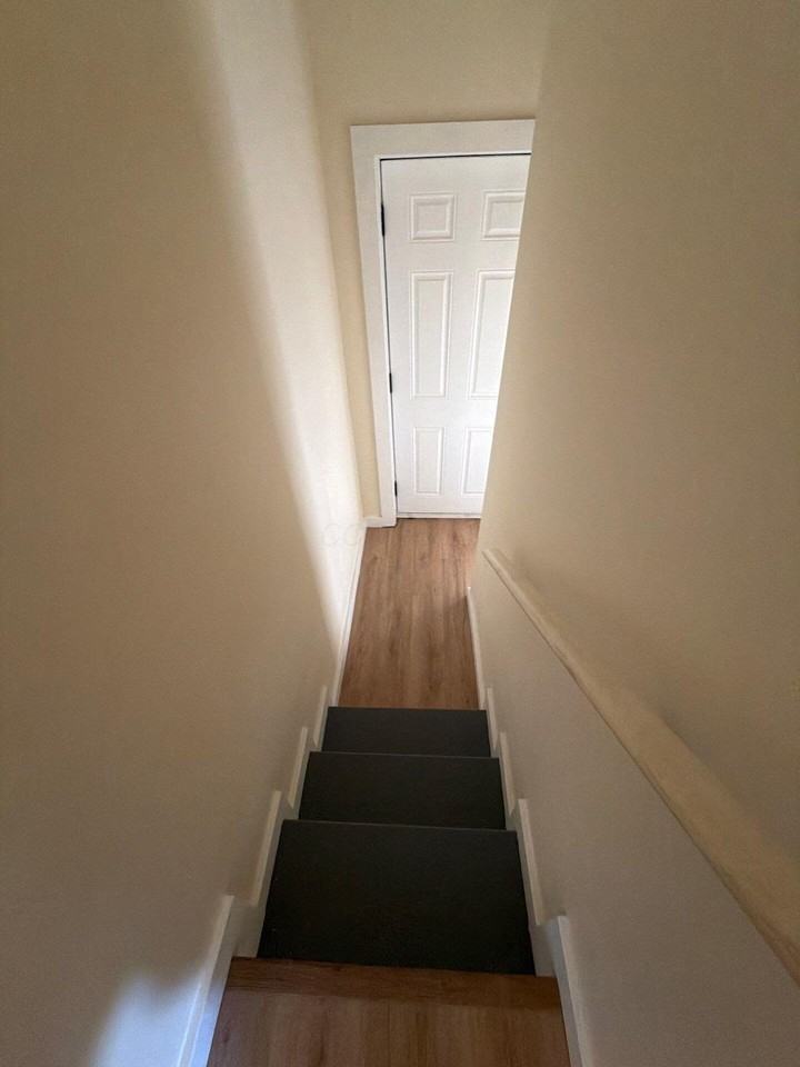 5526 Swisher Rd - Photo 7 of 14