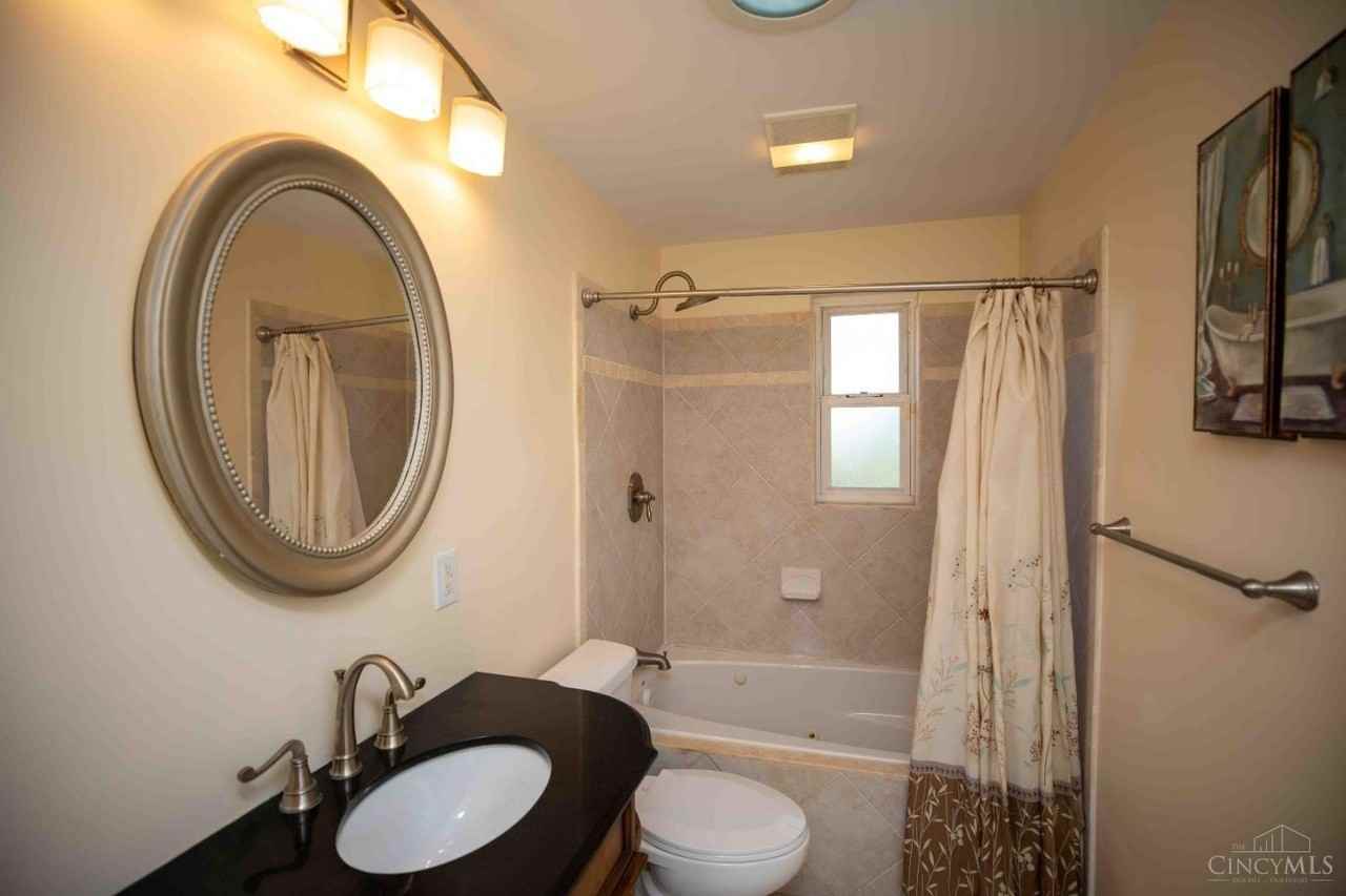 6327 Stover Ave - Photo 6 of 19