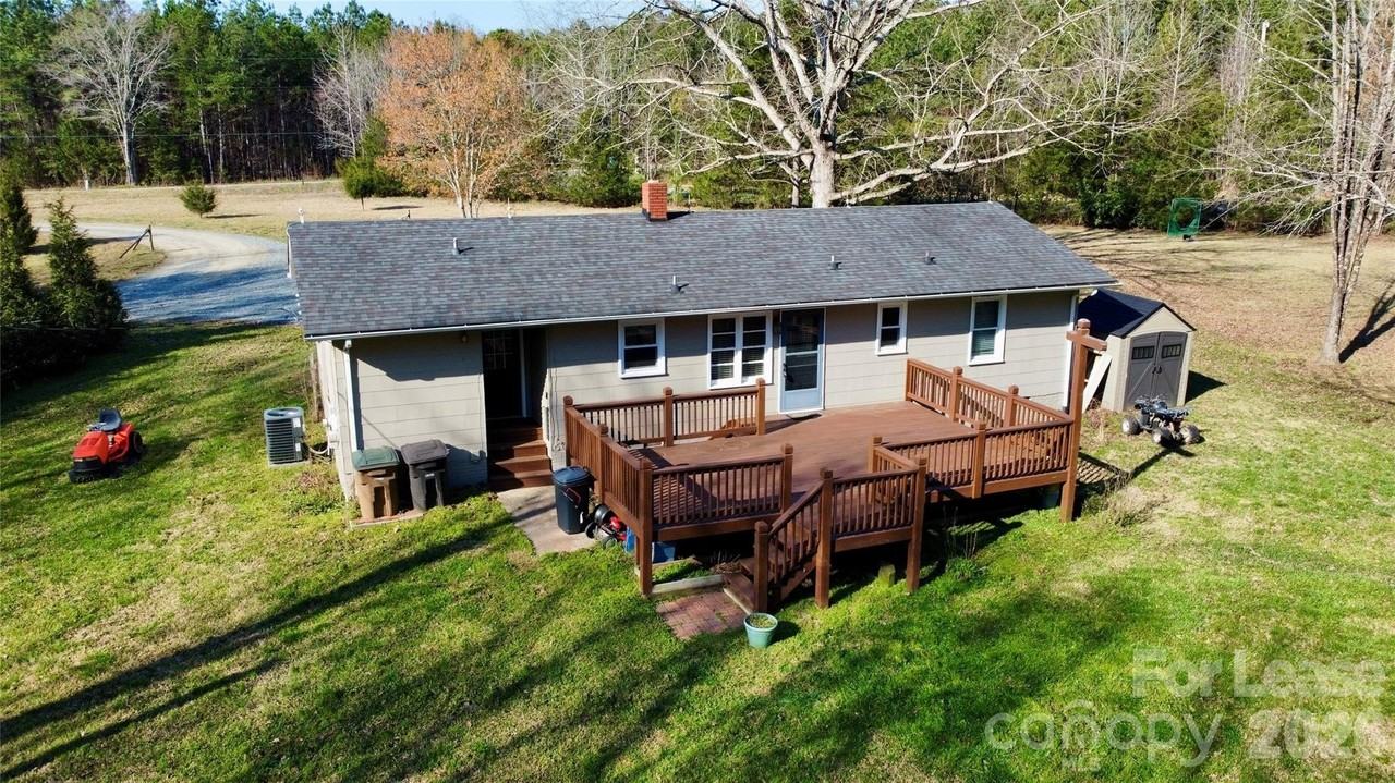 1212 Union Rd - Photo 5 of 20