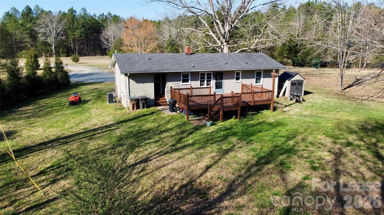1212 Union Rd - Photo 6 of 20