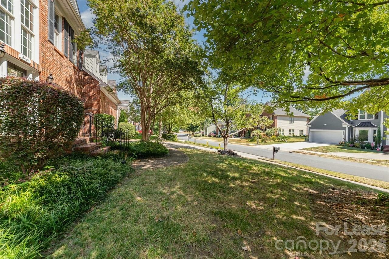 6401 Morningsong Ln - Photo 3 of 36