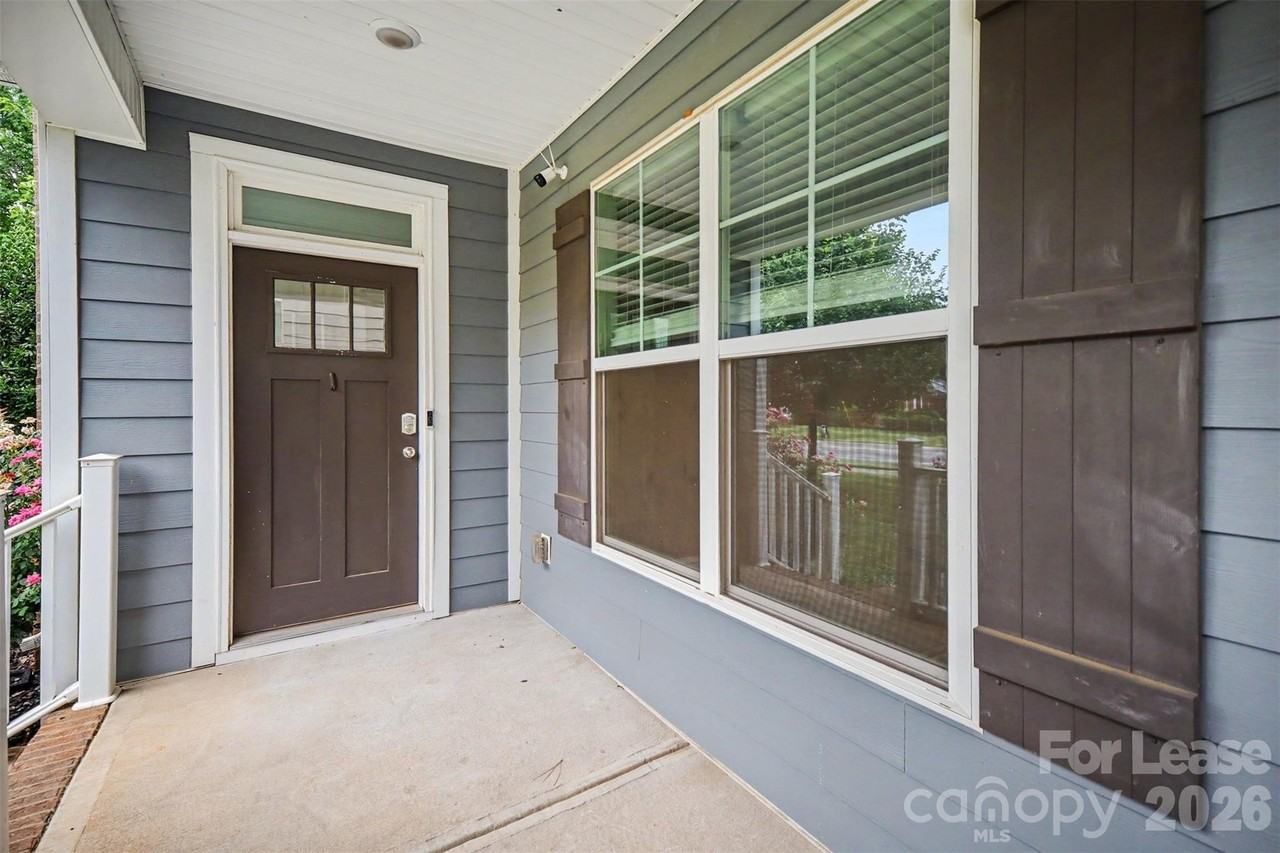 113 Stowe Rd - Photo 6 of 43