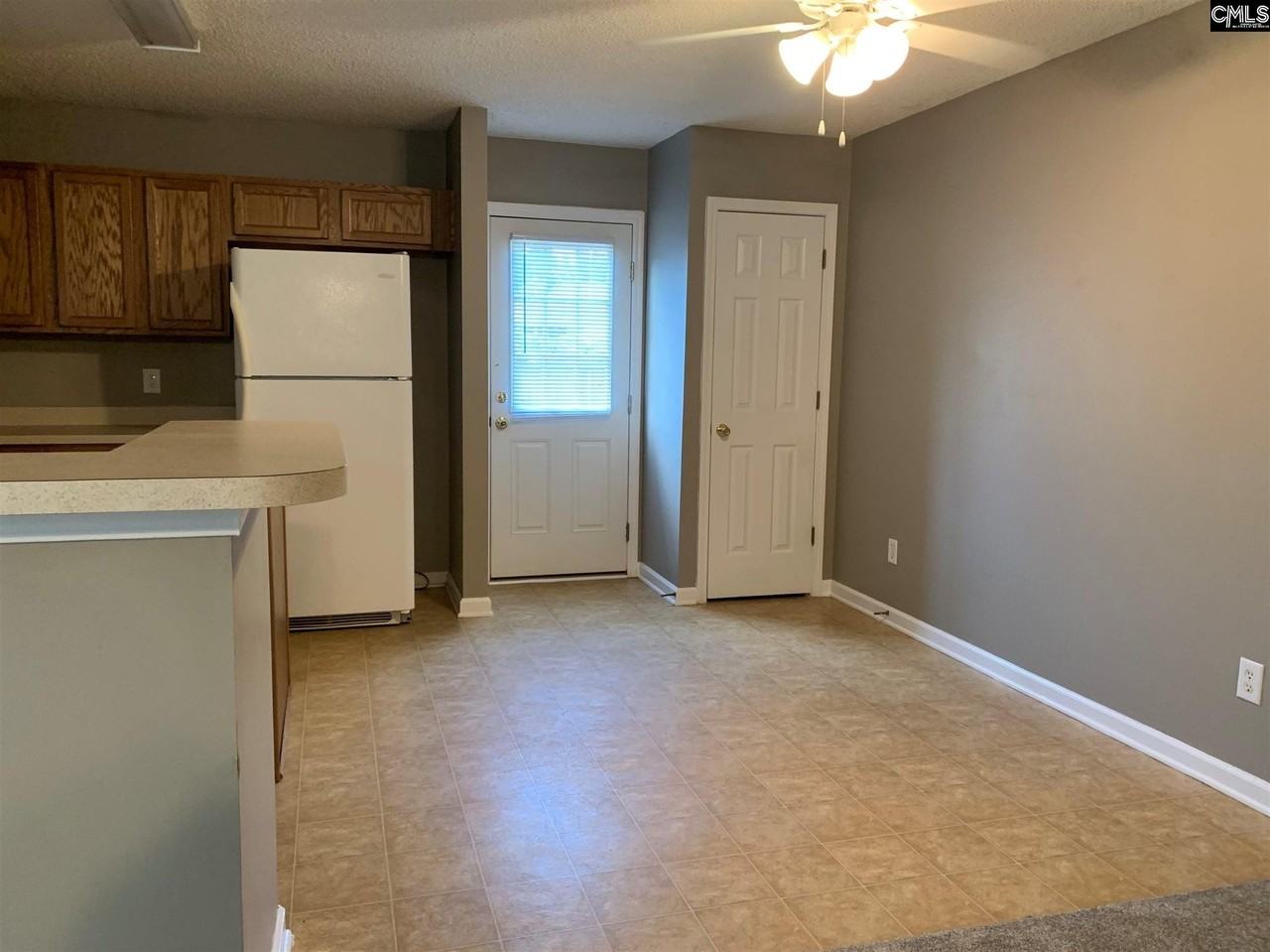 113 Baltic Ct - Photo 6 of 19