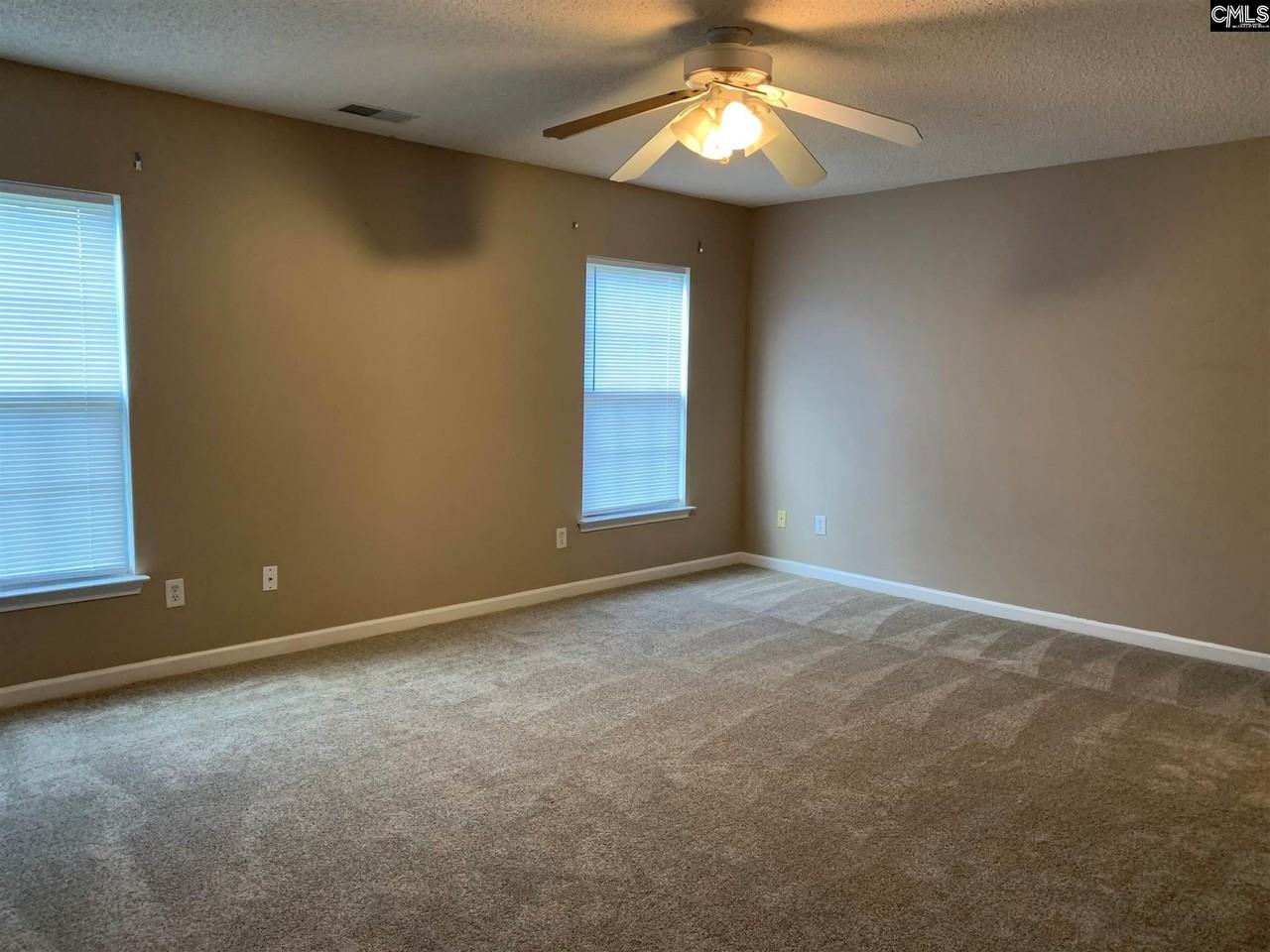 113 Baltic Ct - Photo 7 of 19
