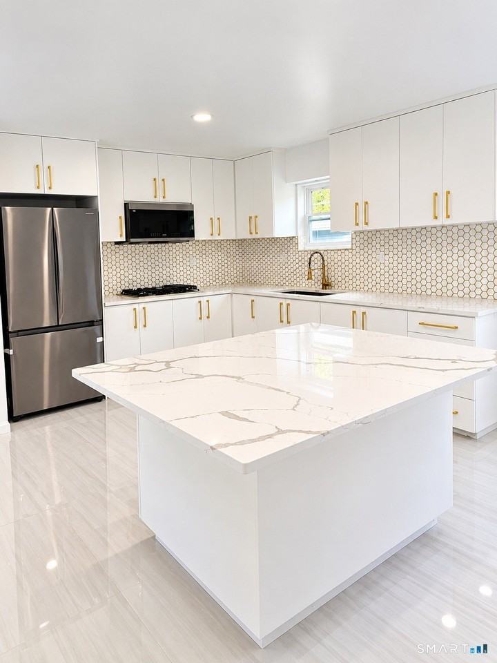 1660 Reservoir Ave #1662 - Photo 2 of 12