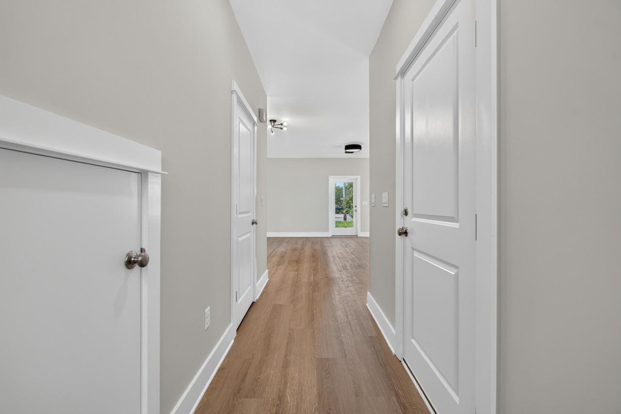 74 Jefferson Pl Nw - Photo 4 of 32