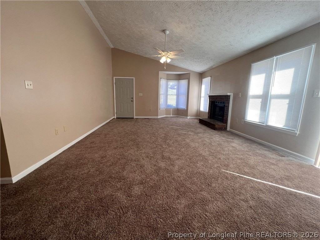 4152 Village Dr - Photo 4 of 18