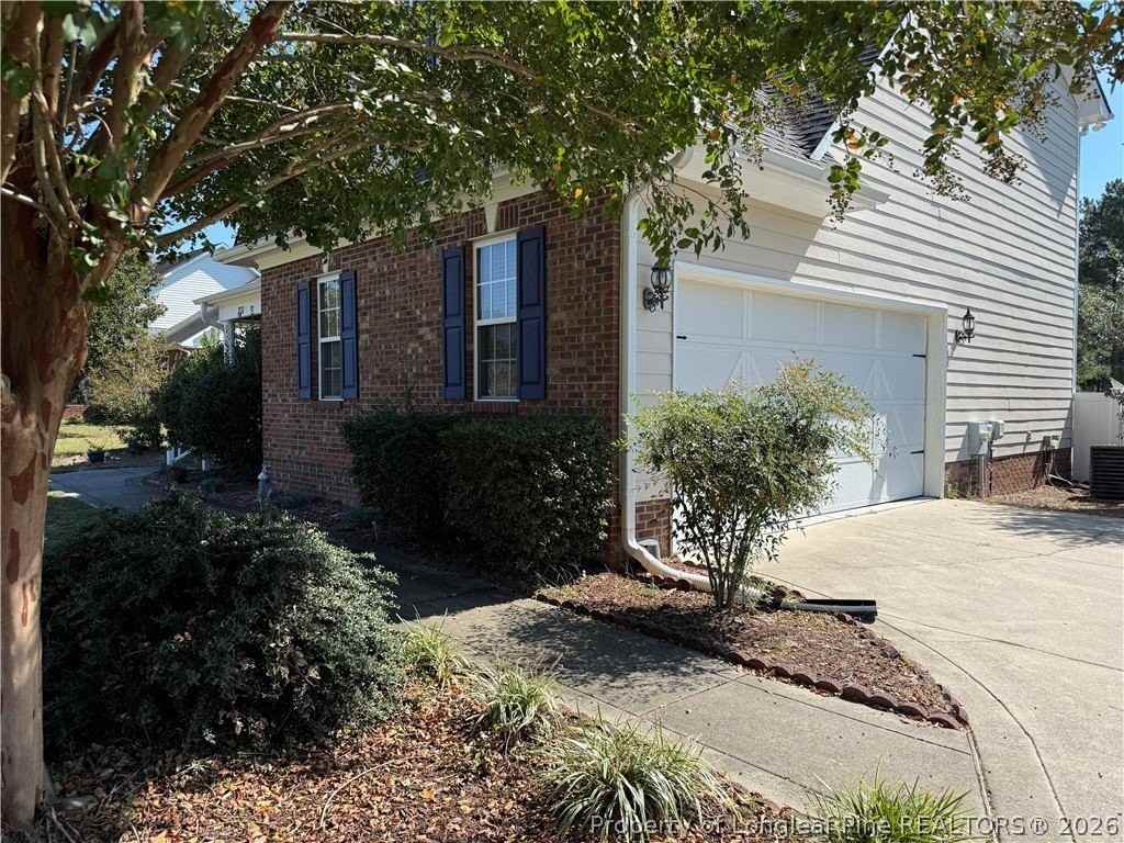 331 Booth Pond Rd - Photo 5 of 50