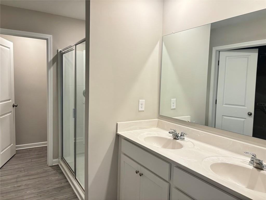 243 Grey Falcon Ave - Photo 5 of 8