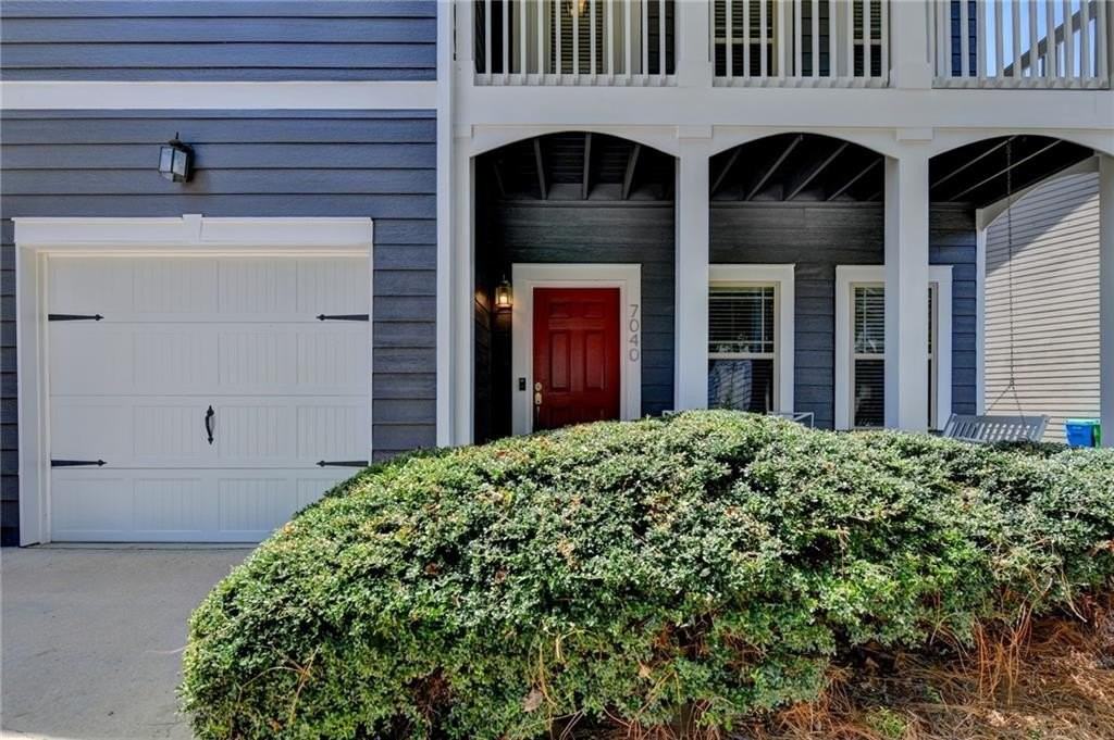 7040 Silk Tree Pointe - Photo 3 of 50