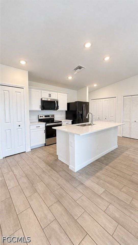509 Nw 25th Ter - Photo 5 of 20