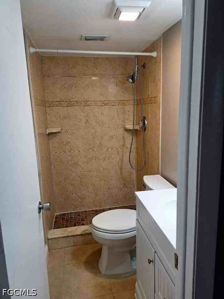 12632 Kenwood Ln #B - Photo 7 of 15