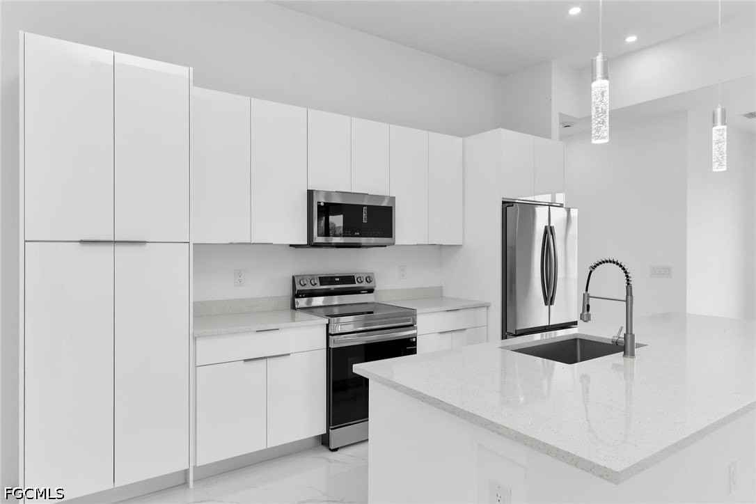 4202 Nw 33rd St - Photo 7 of 39