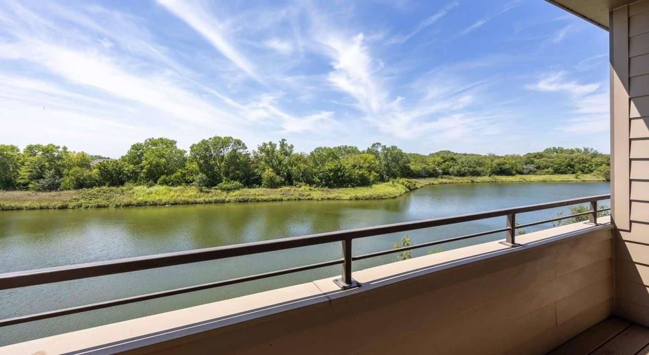 Avante Apartments - Photo 7 of 35