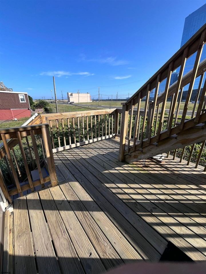 214 Seaside Ave Ave - Photo 7 of 7