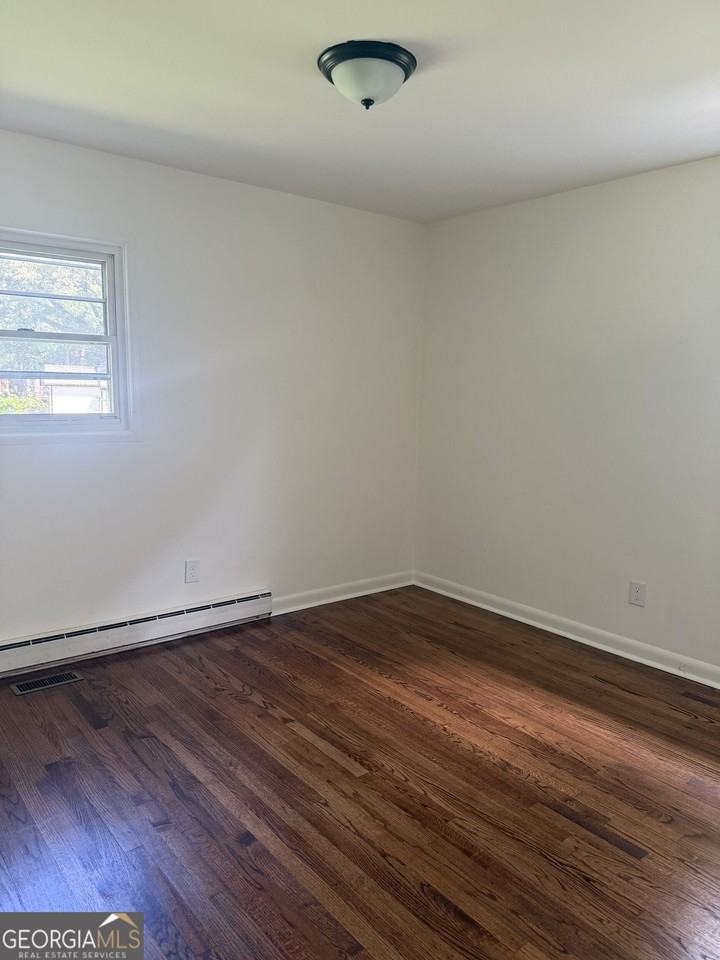 6646 Wolf River Ct - Photo 6 of 16