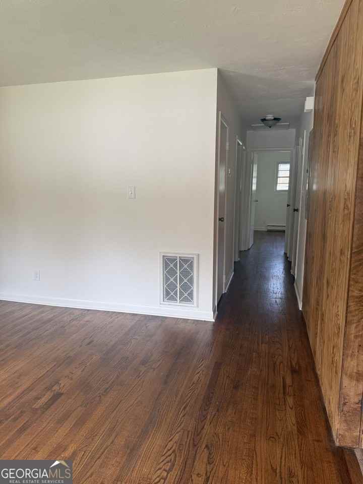 6646 Wolf River Ct - Photo 7 of 16