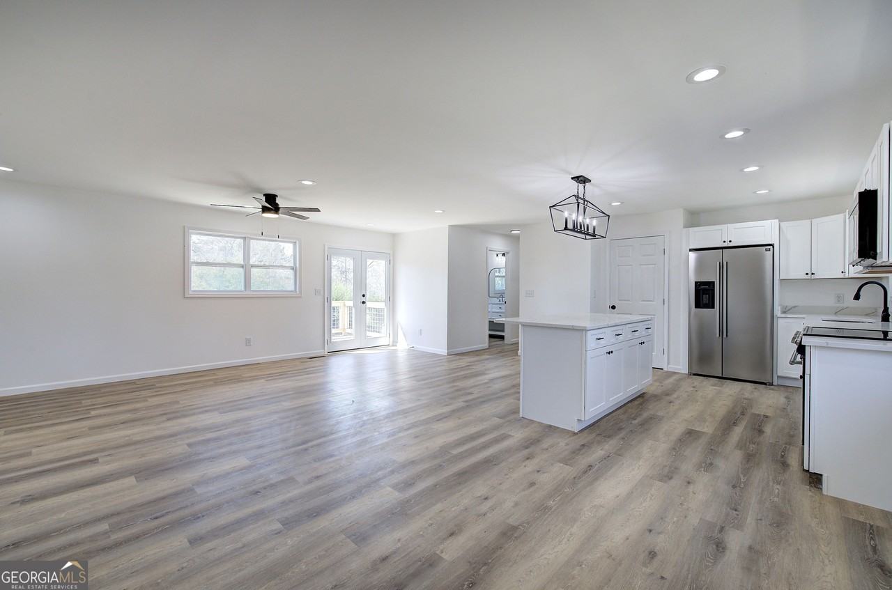 516 Baxter Rd Se - Photo 4 of 39