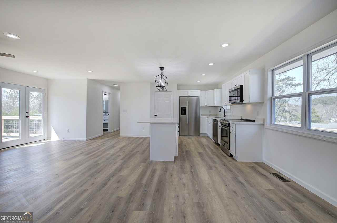 516 Baxter Rd Se - Photo 6 of 39