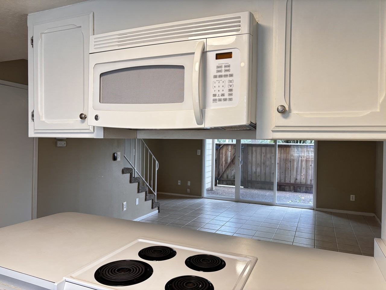 3154 Country Club Dr #1 - Photo 5 of 11