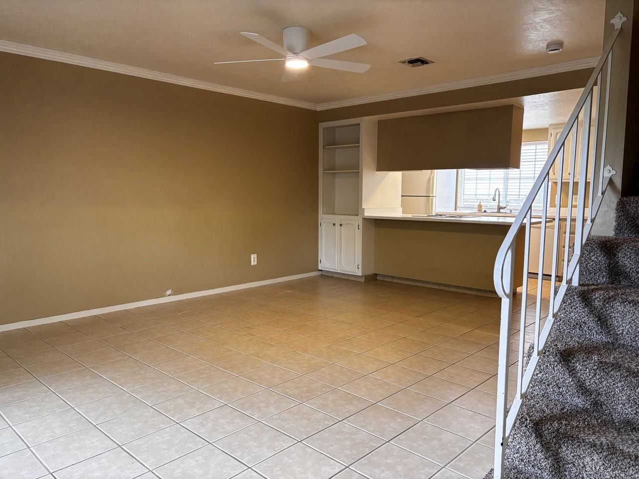 3154 Country Club Dr #1 - Photo 7 of 11