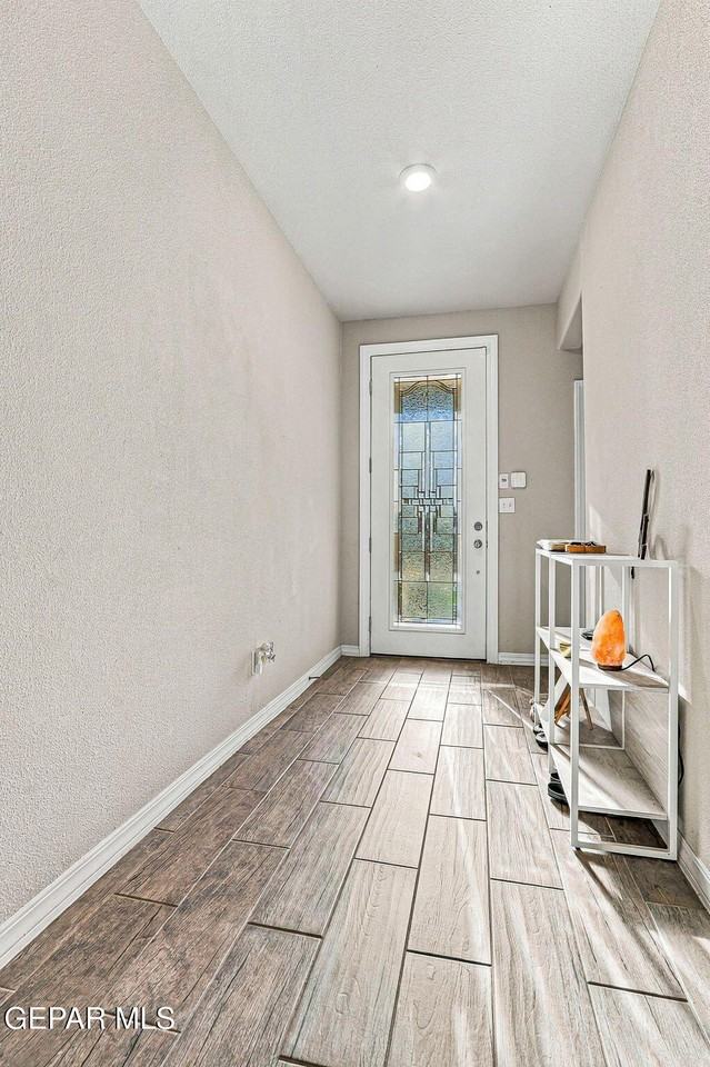 4076 Desert Nomad Dr - Photo 3 of 33