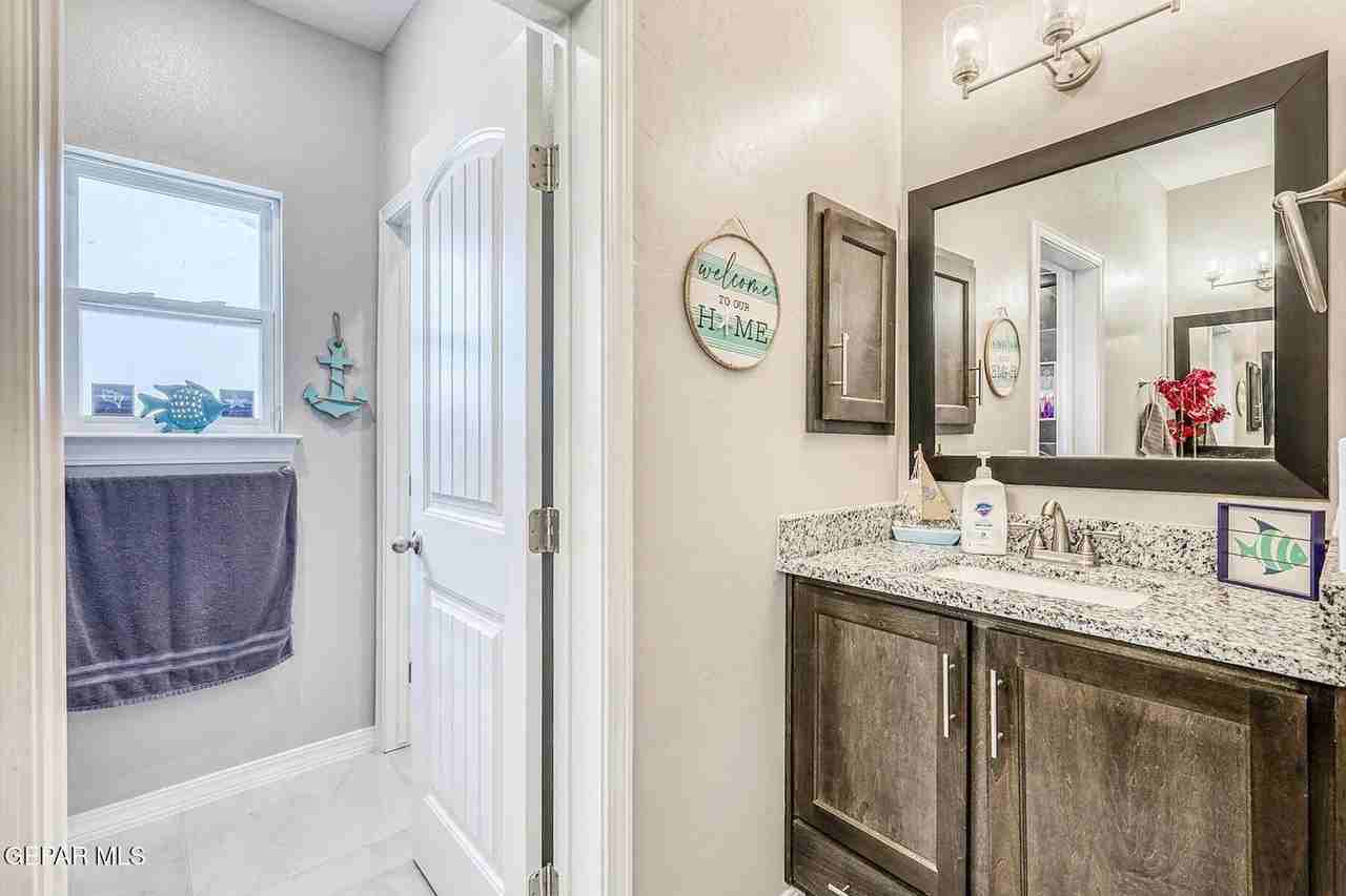 2375 Enchanted Peaks Ln - Photo 7 of 18