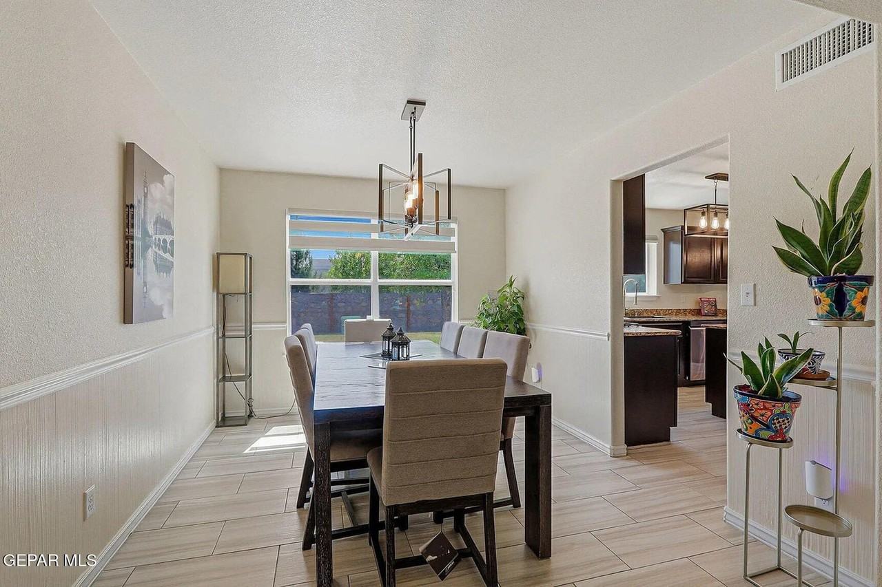 600 Valley Plum Ave - Photo 4 of 11