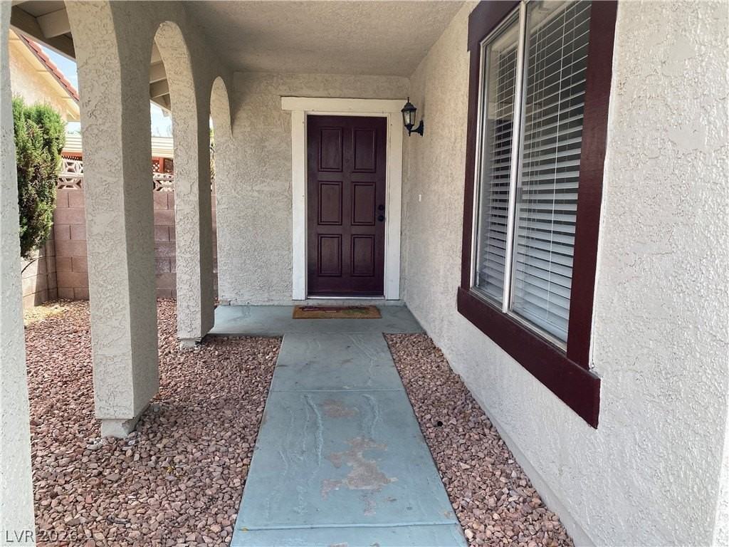 3988 Topawa Dr - Photo 2 of 27