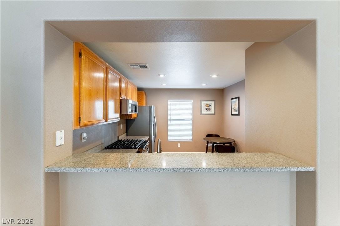 8312 Golden Amber St - Photo 6 of 12