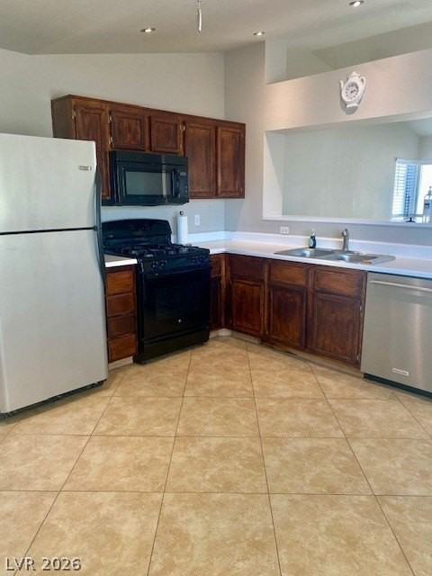 4810 Lone Vista Way - Photo 3 of 12