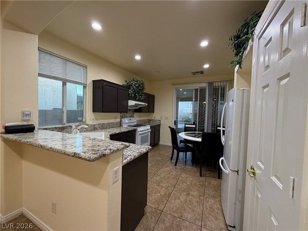 8189 Shellstone Ave - Photo 3 of 18