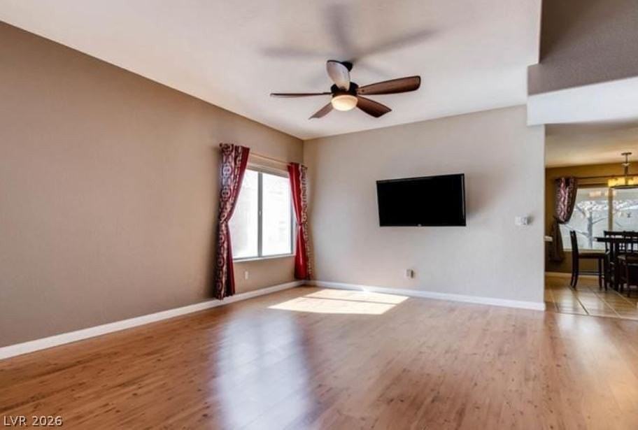 5231 Variety Ave - Photo 2 of 35