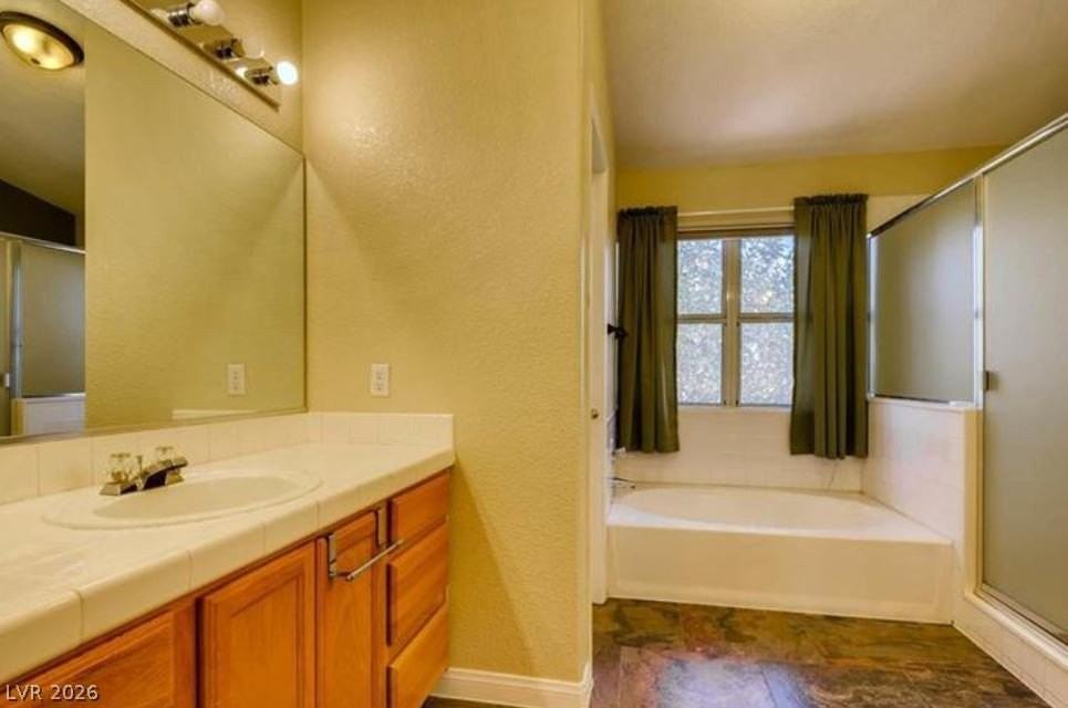 5231 Variety Ave - Photo 5 of 35