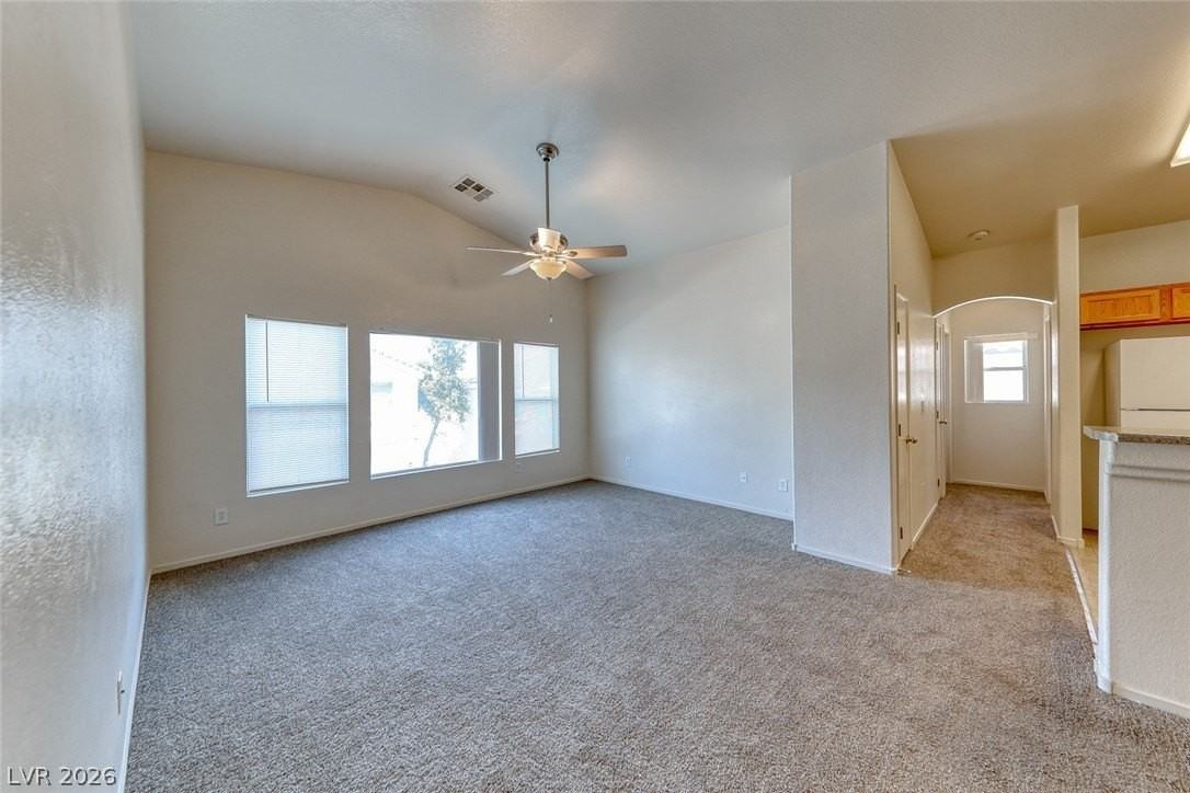 2560 Land Rush Dr - Photo 5 of 31