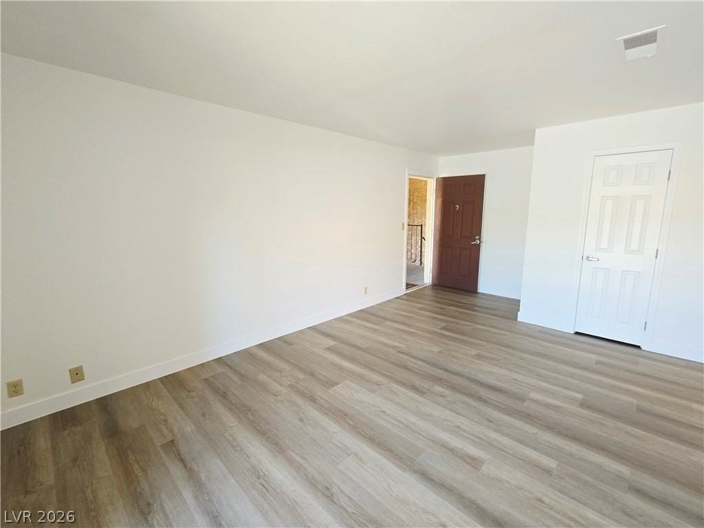 5020 Indian River Dr #430 - Photo 7 of 38